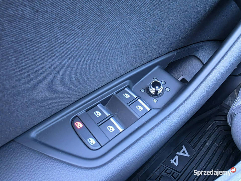 Audi A4 Limousine 20 TFSI 204 Automat Łopatki A4