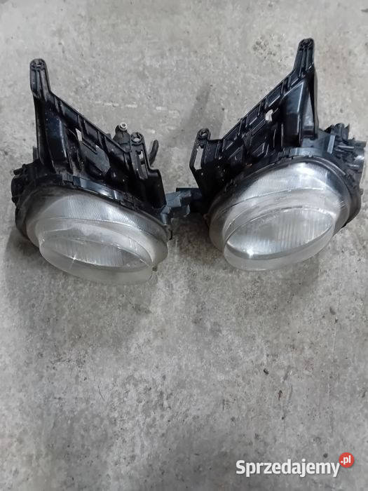Lampa prawa przód nissan juke F15 12r Wola Jachowa
