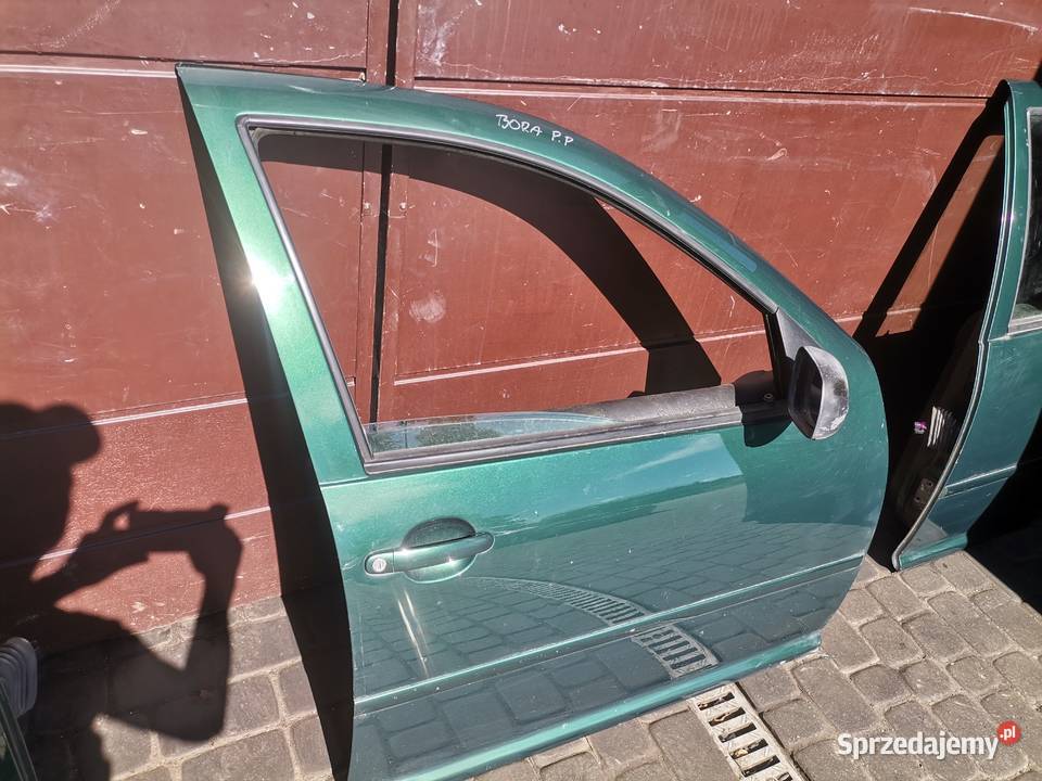 VW BORA DRZWI PRAWY PRZÓD LC6M Nowy Sącz sprzedam