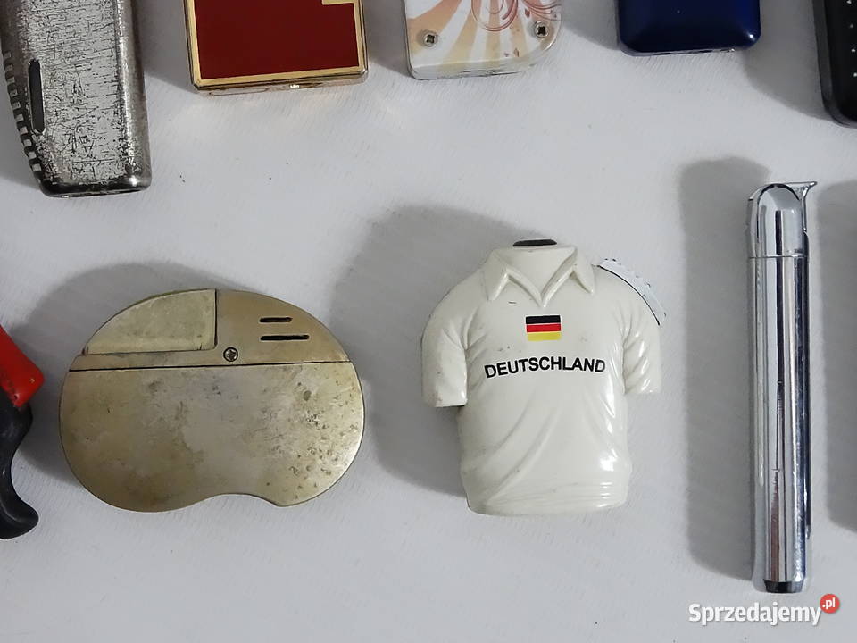 KOLEKCJA 32 Zapalniczek Gadżetowych Retro Biłgoraj