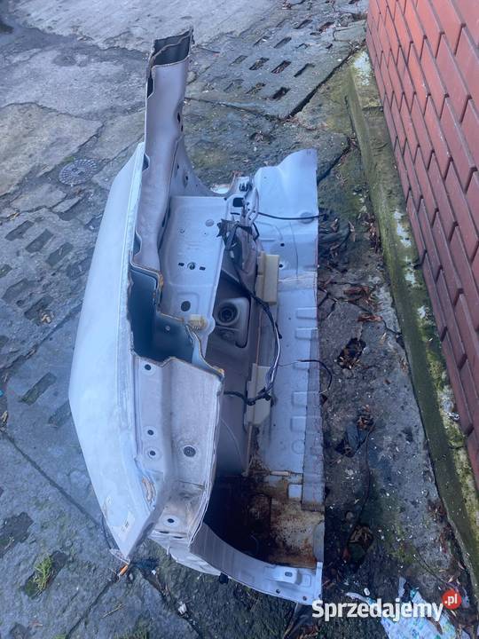 Błotnik tylny lewy do renault clio 4 combi 2017r Błotniki Koluszki