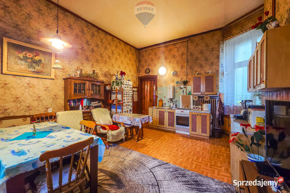 90 m 4 pokoje Piotrkowska parking sprzedam