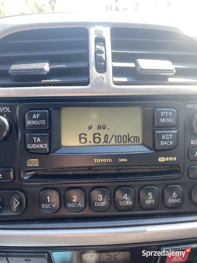 Toyota Rav 4 4x4 oszczędne auto Skarżysko-Kamienna sprzedam