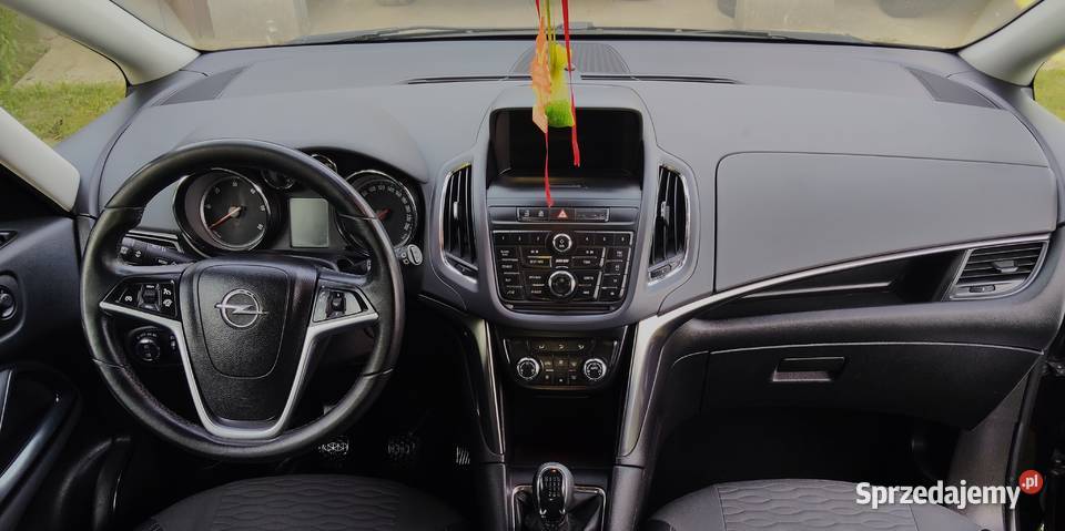 Opel Zafira C Tourer wersja Cosmo 7 osobowy wielkopolskie Grabów nad Prosną