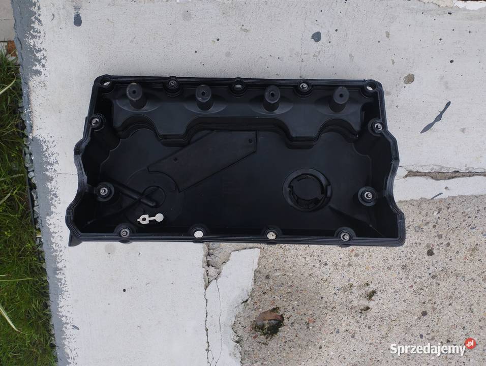 Pokrywa zaworów audi A4 b7 BPW