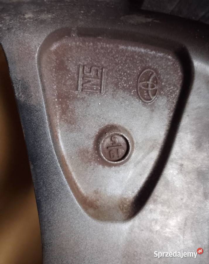 Felga Toyota RAV4 4261A 42140 Wieluń