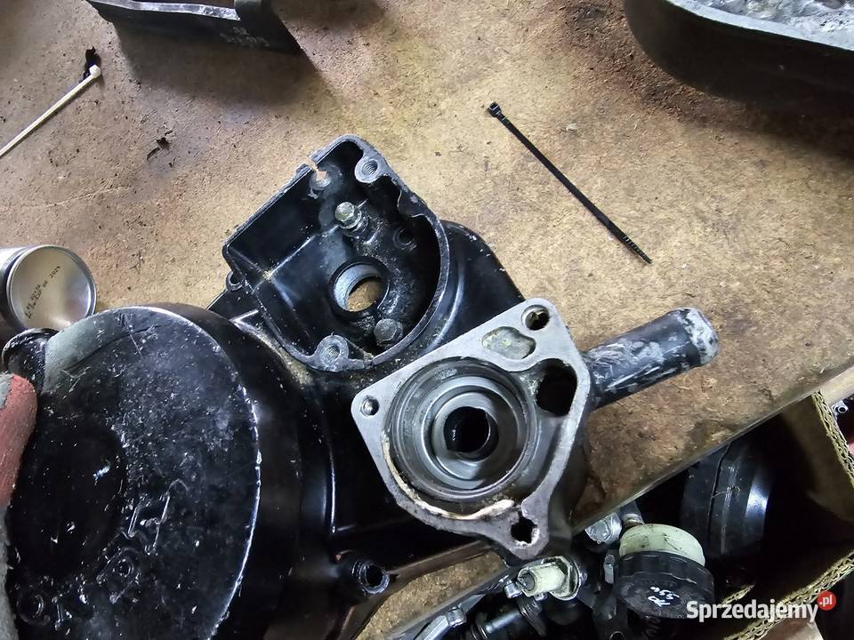 Honda NSR 125 jc20 pokrywa prawa sprzęgła w Jelenia Góra