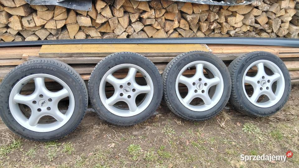 Sprzedam komplet felg aluminiowych pasujących do Międzyrzec Podlaski sprzedam