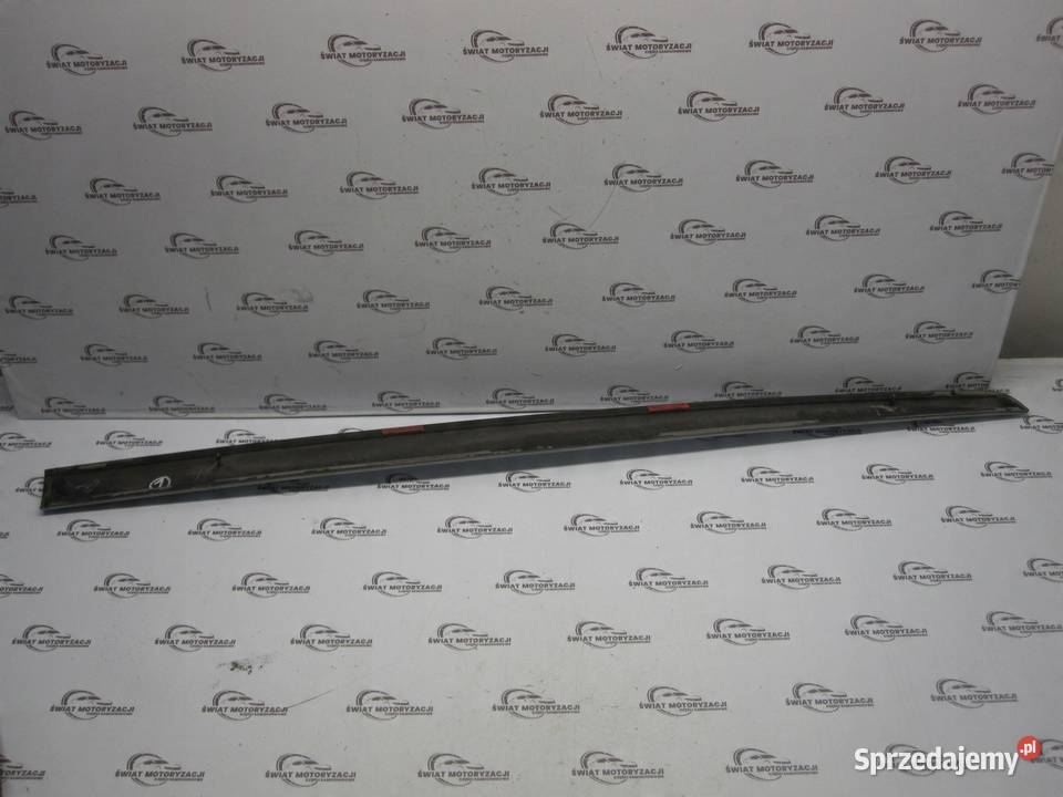 NISSAN NOTE I LIFT 10r listwa drzwi prawa przód