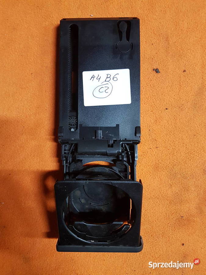 AUDI A4 B6 UCHWYT NA KUBEK CUP HOLDER UCHWYT NA wielkopolskie Turek sprzedam