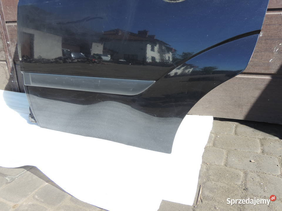 Drzwi Lewy Tył Ford Focus MK1 kombi lakier f8