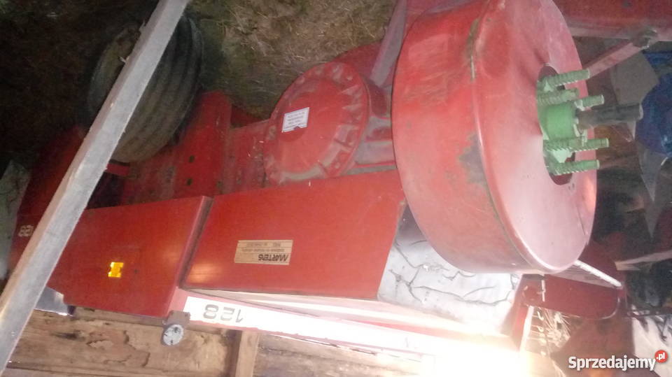 Prasa kostkujaca Massey Ferguson 128 Rolnictwo Sokółka