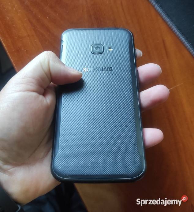 Smartfon Samsung Galaxy Xcover 4 2 GB 16 GB