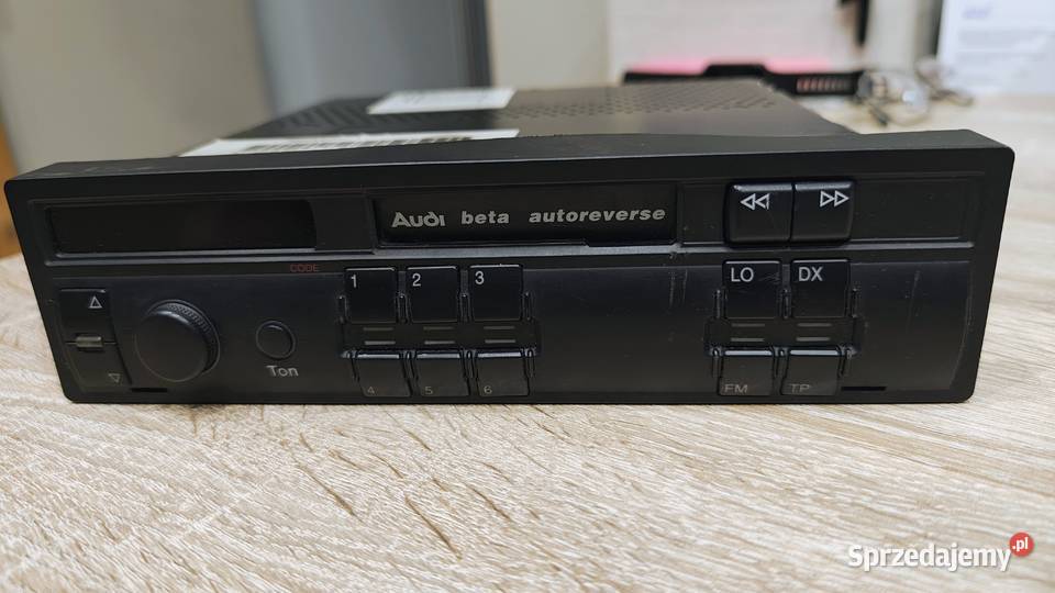 Radioodtwarzacz Audi Beta CC 4D0035152 Siemianowice Śląskie