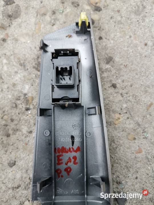 Przełącznik szyb corolla e12 panele sterowania, przełączniki śląskie Czerwionka-Leszczyny sprzedam