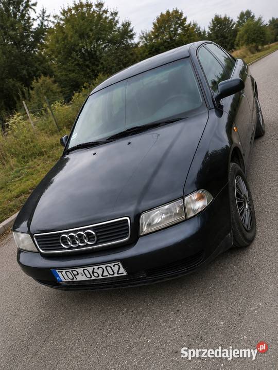 Audi A4 B5 16 Benzyna 1997r Odpala i Jeździ