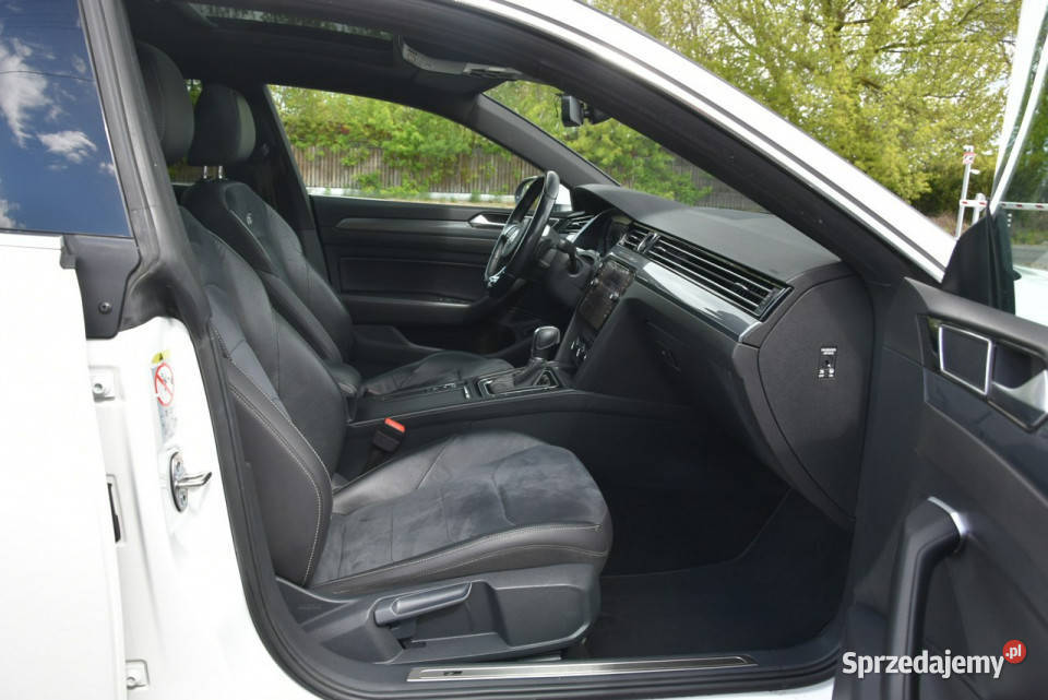 Volkswagen Arteon Rline 20TDi DSG 2019r FullLED komputer pokładowy Kampinos