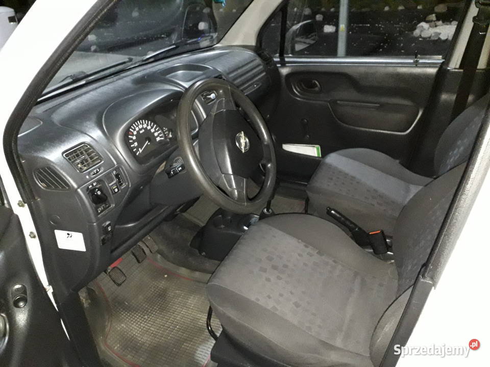 Opel agila 12 LPG ważne OC i BT Hak sprawny Przemyśl