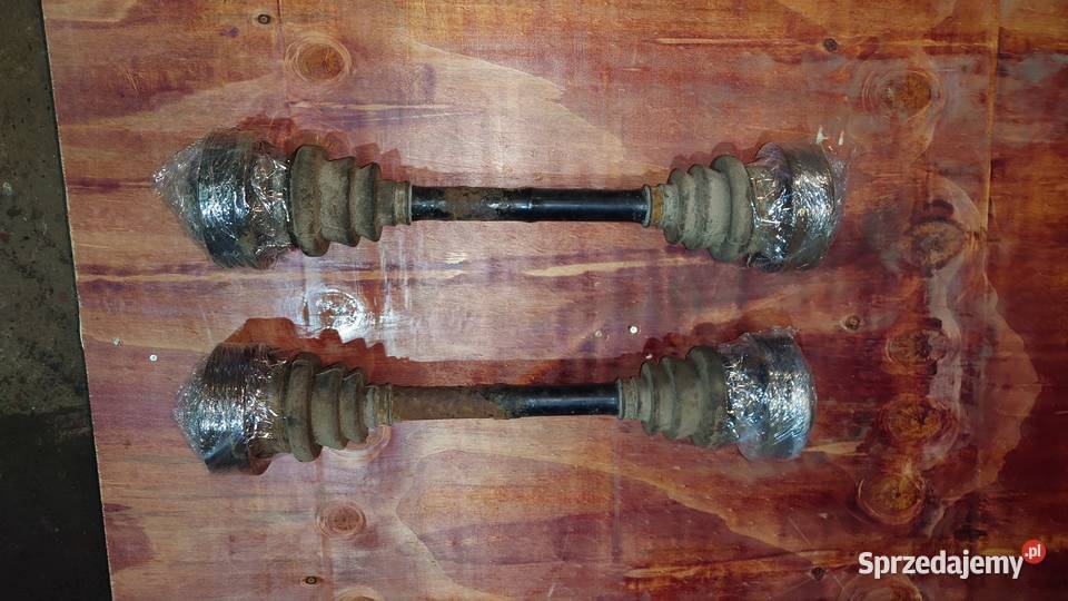 Grube pólosie BMW E32E30 735 88