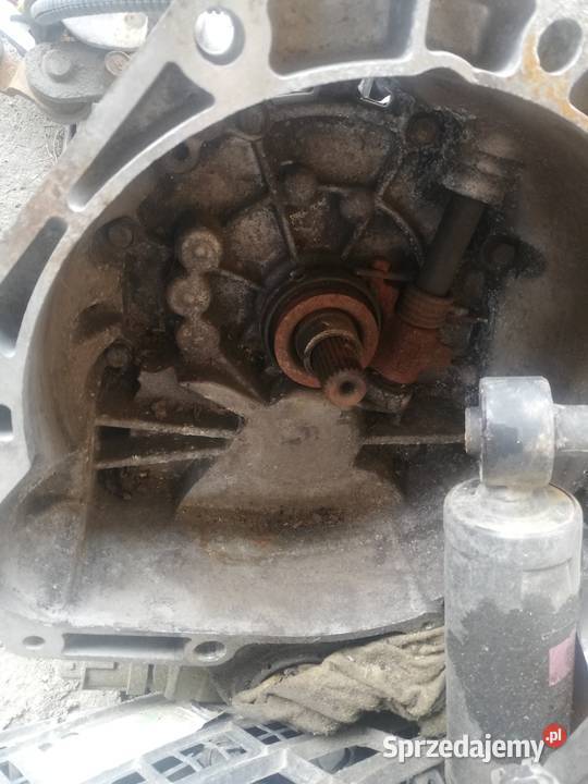 I10 skrzynia 5 biegów benzyna Ostrów Wielkopolski