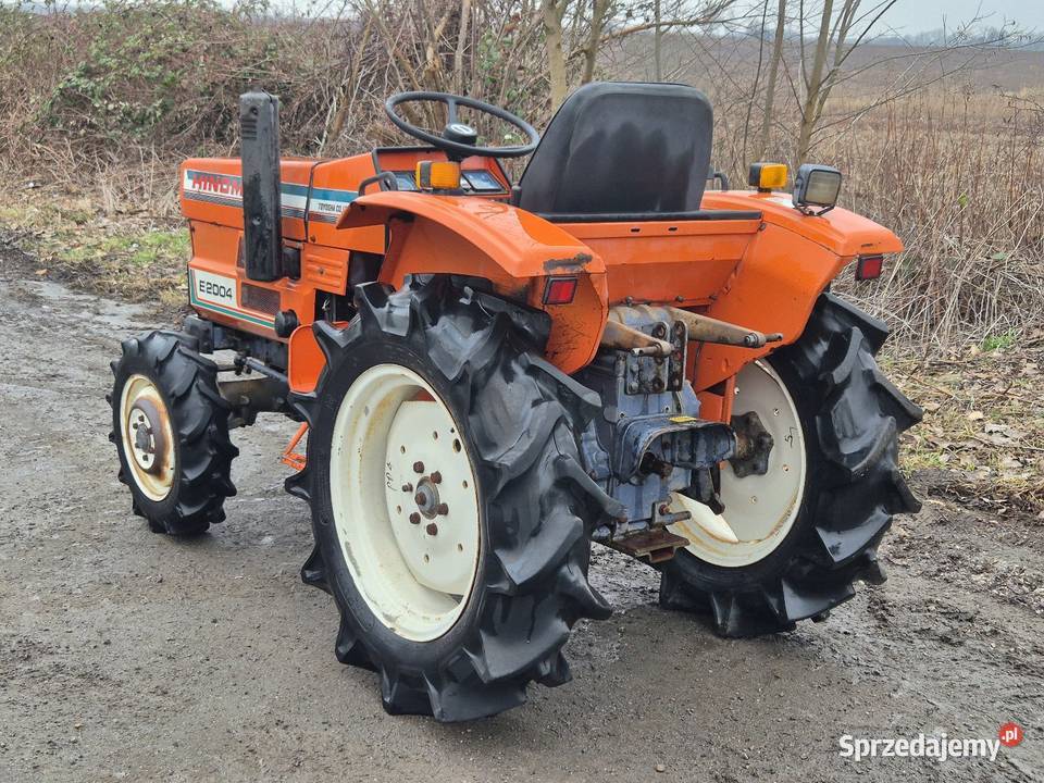 Traktorek traktor HINOMOTO E2004D 20 44 Pozostałe Małuszyn