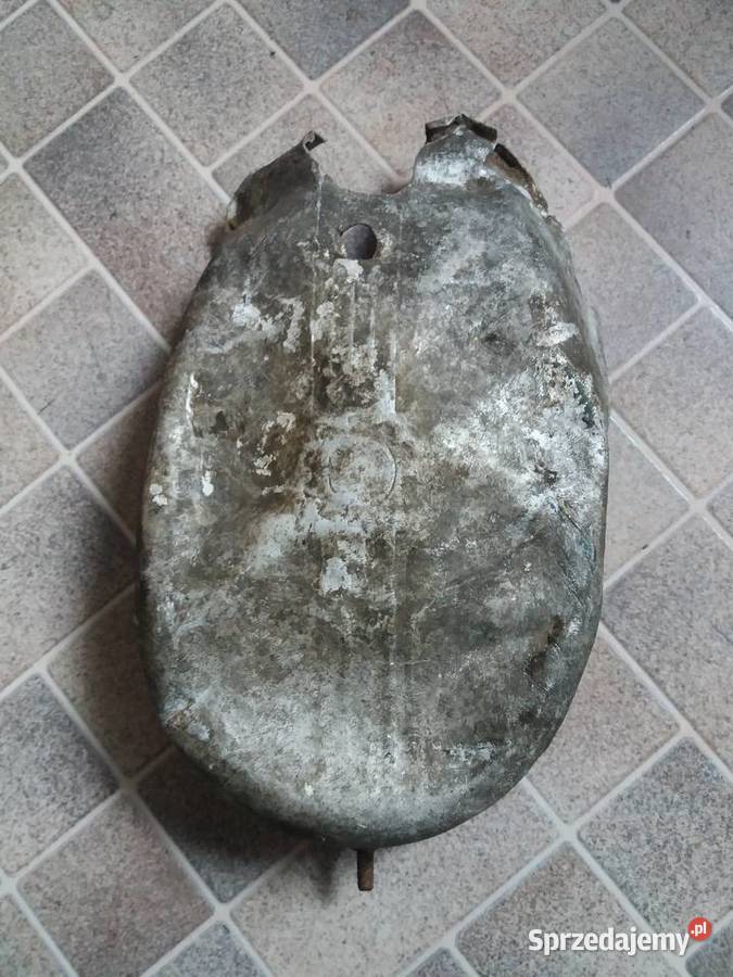 Pokrywa kapa magneta żak Ryś komar Lisew