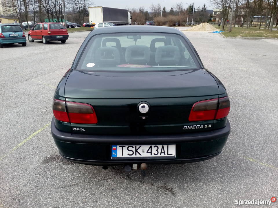 Opel Omega B Sedan 20 i 16V 136 aluminiowe felgi
