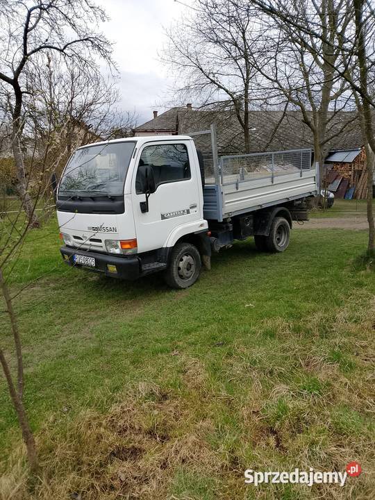Nissan Cabstar 30 Włochy