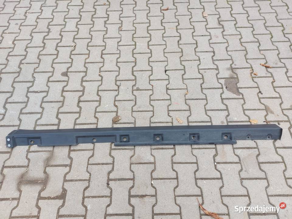 LEXUS RX500H V 5 2023 LISTWA PROGOWA PRAWA