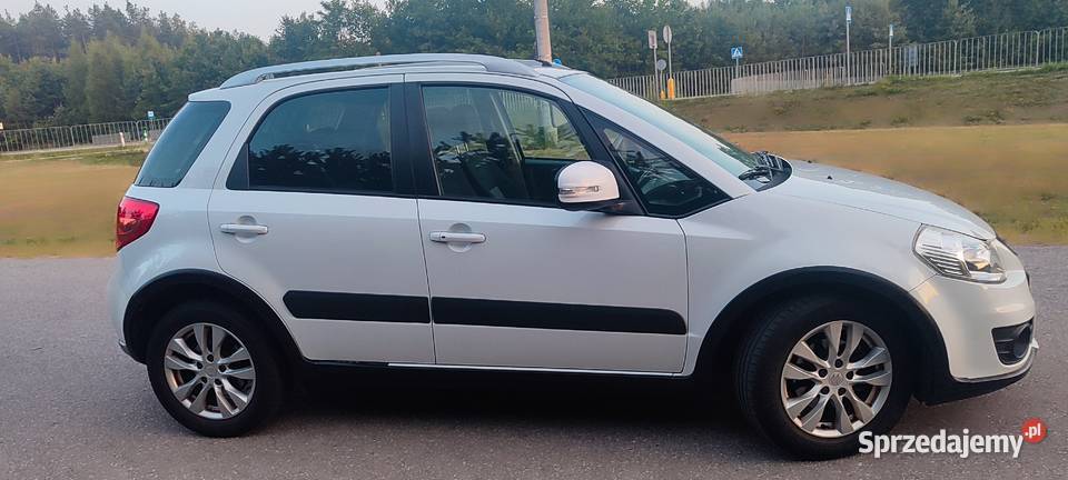 Suzuki SX4 16 benzyna 2013r SX4 Lipsko