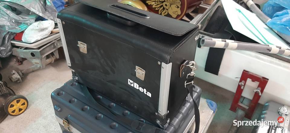 Teczką skórzana firmy Beta Legionowo