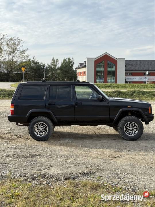 Jeep Cherokee XJ lift 40 LPG Grybów