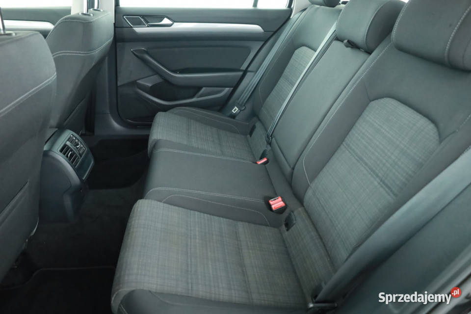 VW Passat 15 TSI Piaseczno sprzedam