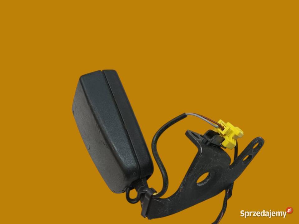 ZAPINKA PASA BEZPIECZEŃSTWA TYŁ KANAPY Pasy bezpieczeństwa