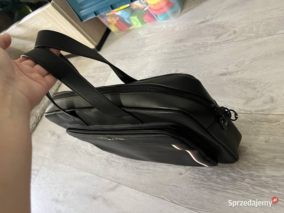 Sprzedam Damska Aktówkę Tommy Hilfiger Rumia