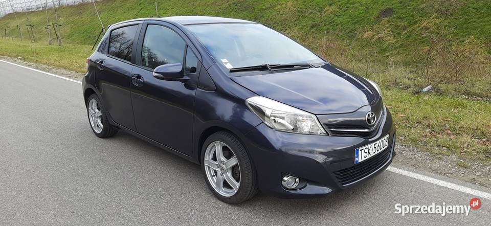 Toyota Yaris 14 D 90 Comfort 2012r 186 800 NAVI przyciemniane szyby Skarżysko-Kamienna