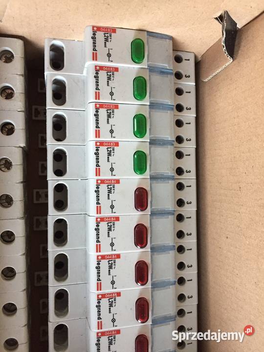 Bezpieczniki wyłączniki Legrand