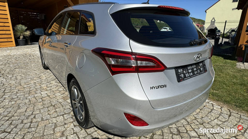 Hyundai i30 16 CRDI 110 z Niemiec SERWISOWANY relingi dachowe Strzegom sprzedam