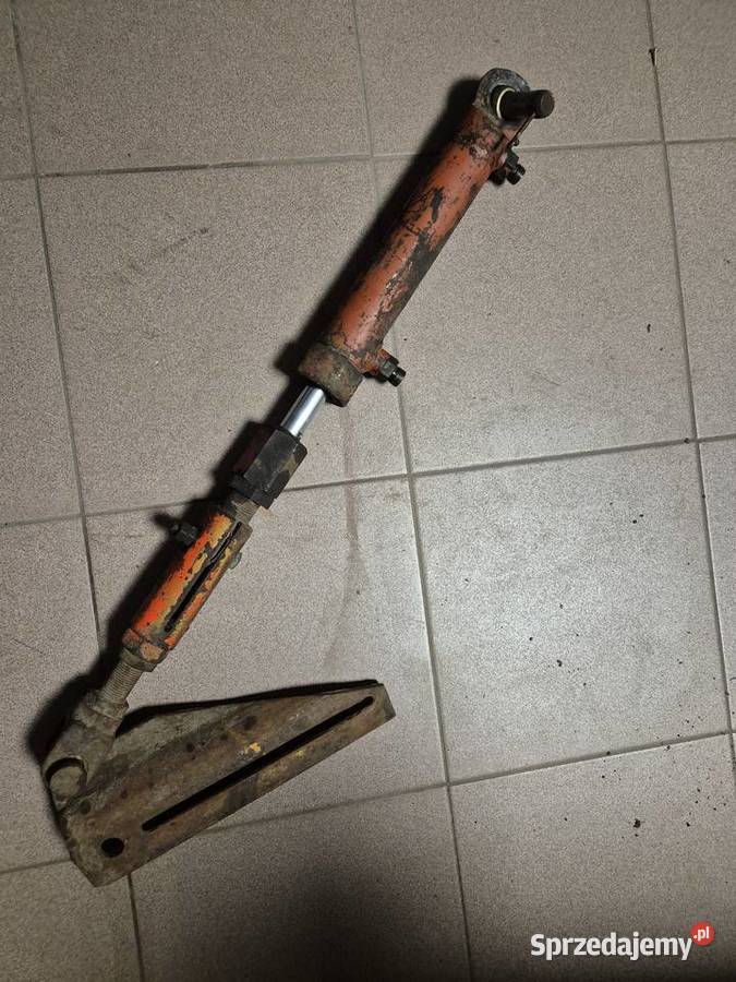 Siłownik wariatora bizon kompletny Zbożowe