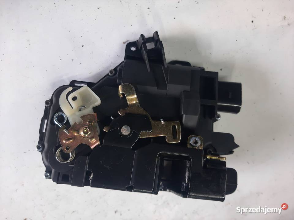 Zamek Drzwi Przód Lewy Vw Passat B5 Fl Golf 4 Ksawerów