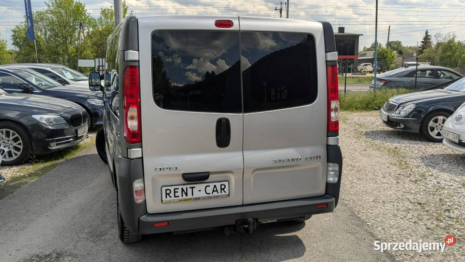 Opel Vivaro BUS 9Osób 20D115OPŁACONYBezwypadkowy Częstochowa