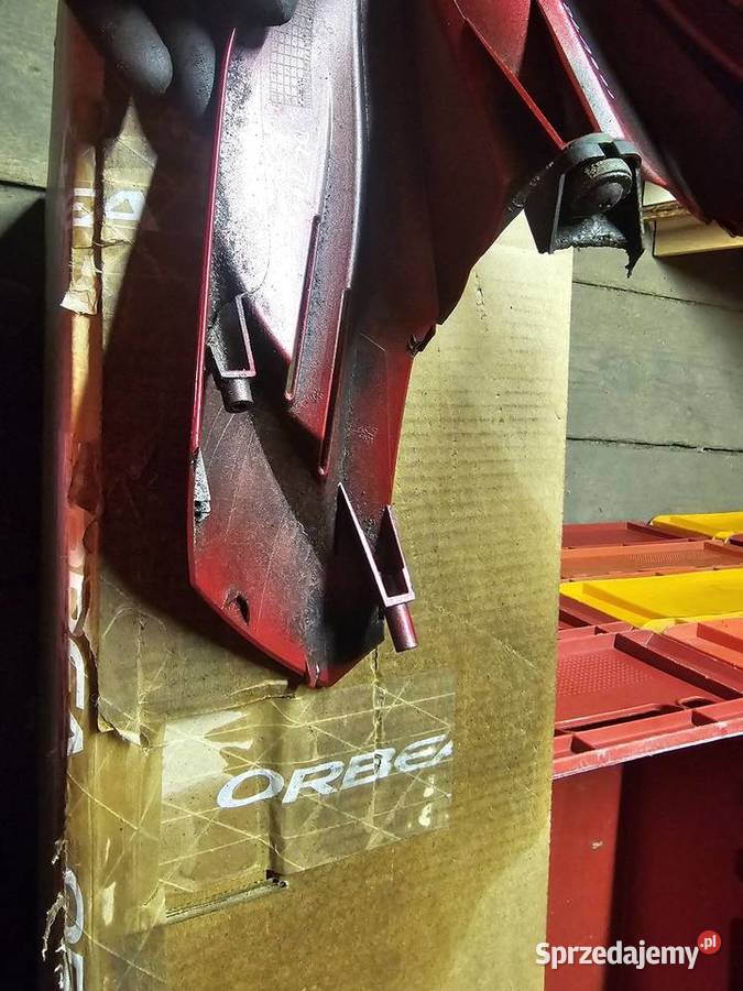 Suzuki dl1000 vstrom błotnik dziób plastik przód Plastiki Jelenia Góra