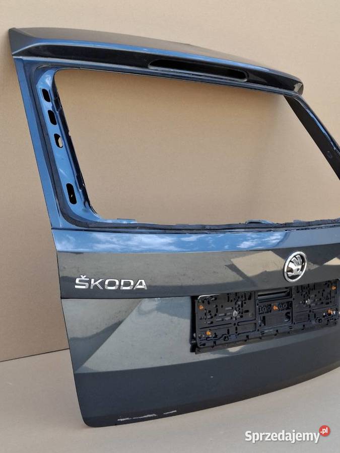 SKODA FABIA III KOMBI 6V 6V9 KLAPA BAGAŻNIKA TYŁ osobowe Bieleń sprzedam