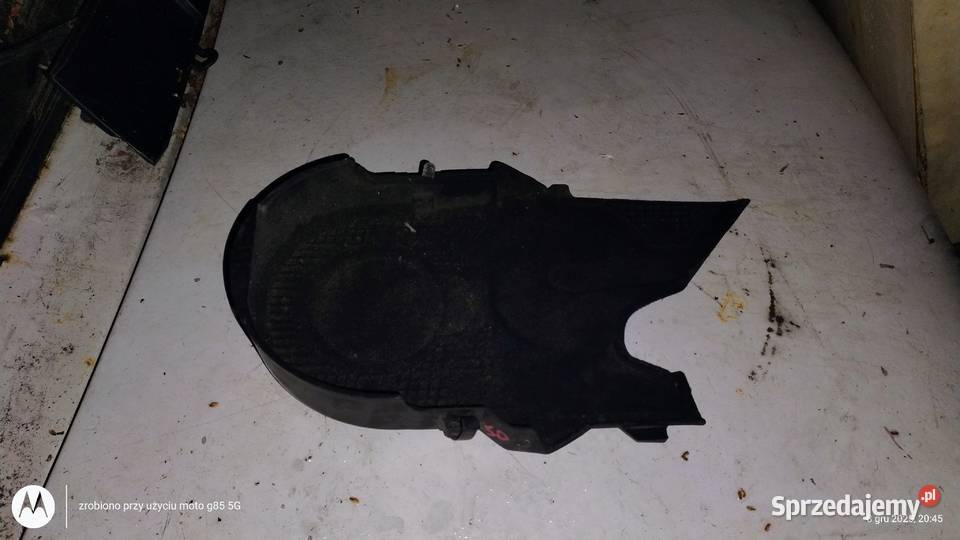 045 109 107 F zewnętrzna obudowa rozrządu Audi sprzedam