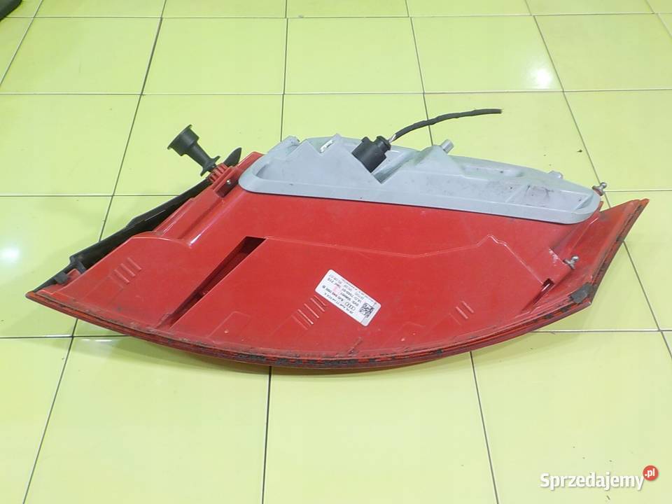 AUDI TT 8J 20 TFSI 07r COUPE 2D lampa lewa tyl
