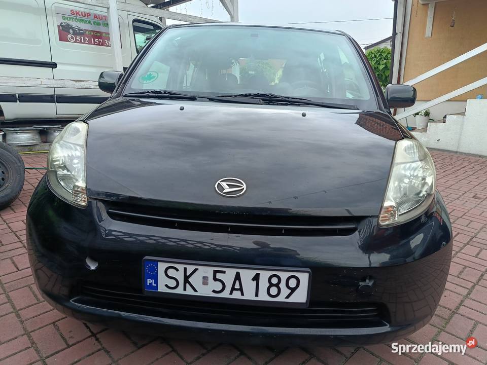 Daihatsu 4x4 Sirion 13 benzyna AWD Rok produkcji 2007 Bierawa