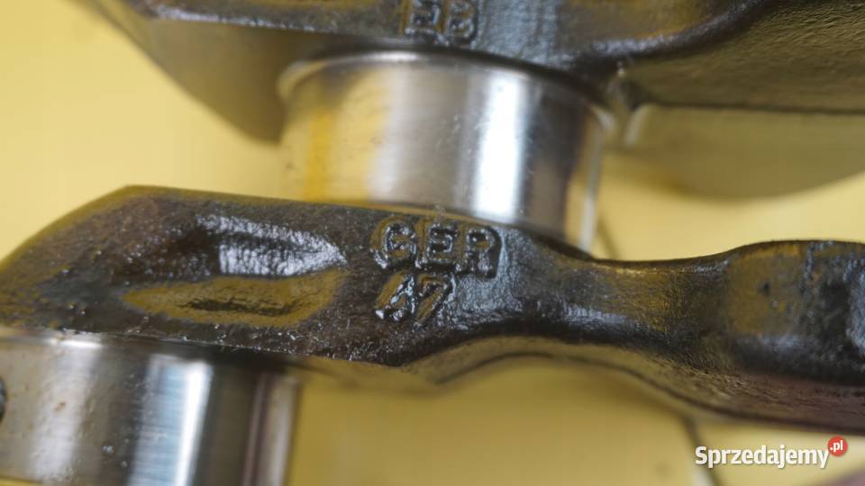 A3 8V LEON GOLF 14 TFSI 15r 122 CXS wal korbowy osobowe świętokrzyskie