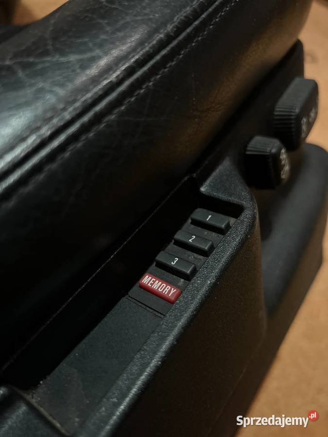 BMW E32 wnętrze czarna skóra fotele elektryczna Motoryzacja Przeworsk
