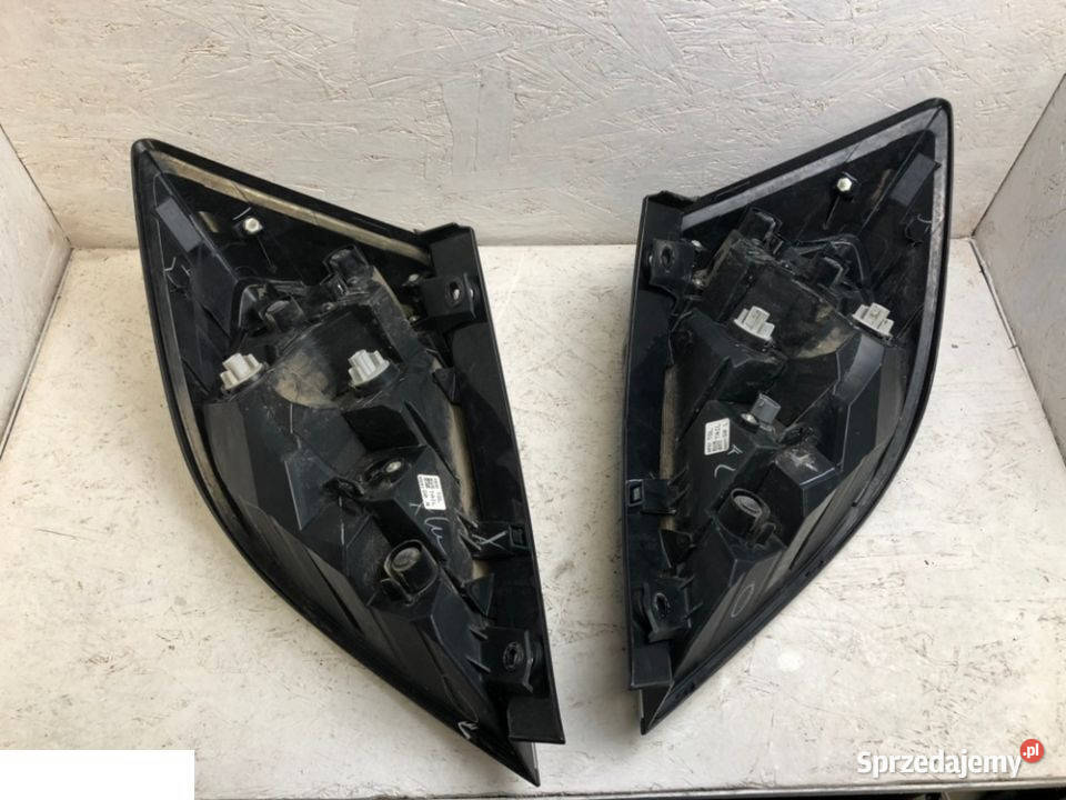Honda Civic X lampa tył lewa prawa Europa osobowe Kozubszczyzna