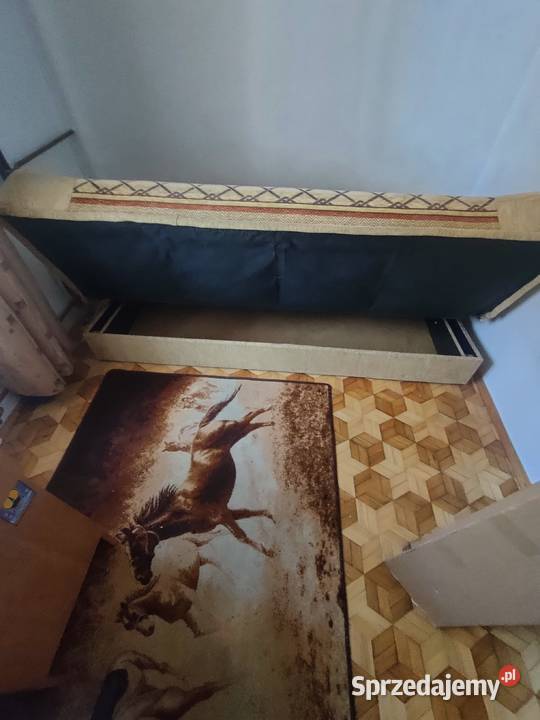 Sprzedam wersalke Czołki